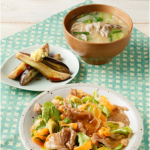ヨシケイ伝授！健康レシピ～シャキシャキレタスのねぎ豚ソース～