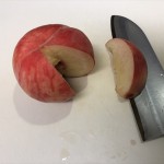 意外と簡単・桃の切り方【写真つき】