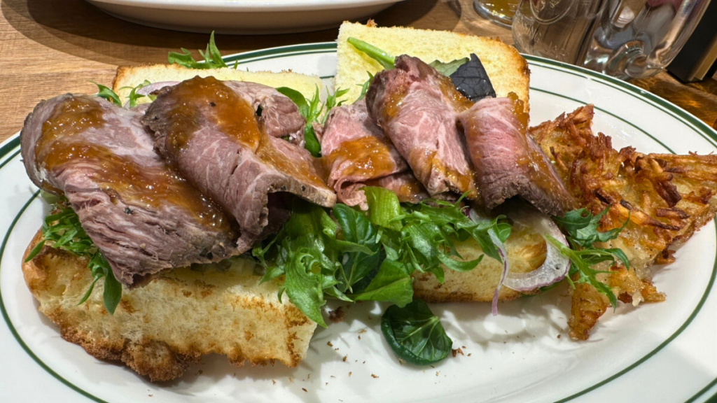 【2026年1月13日NEWOPEN】「Coastline」の『ロールパンサンド』（田町）