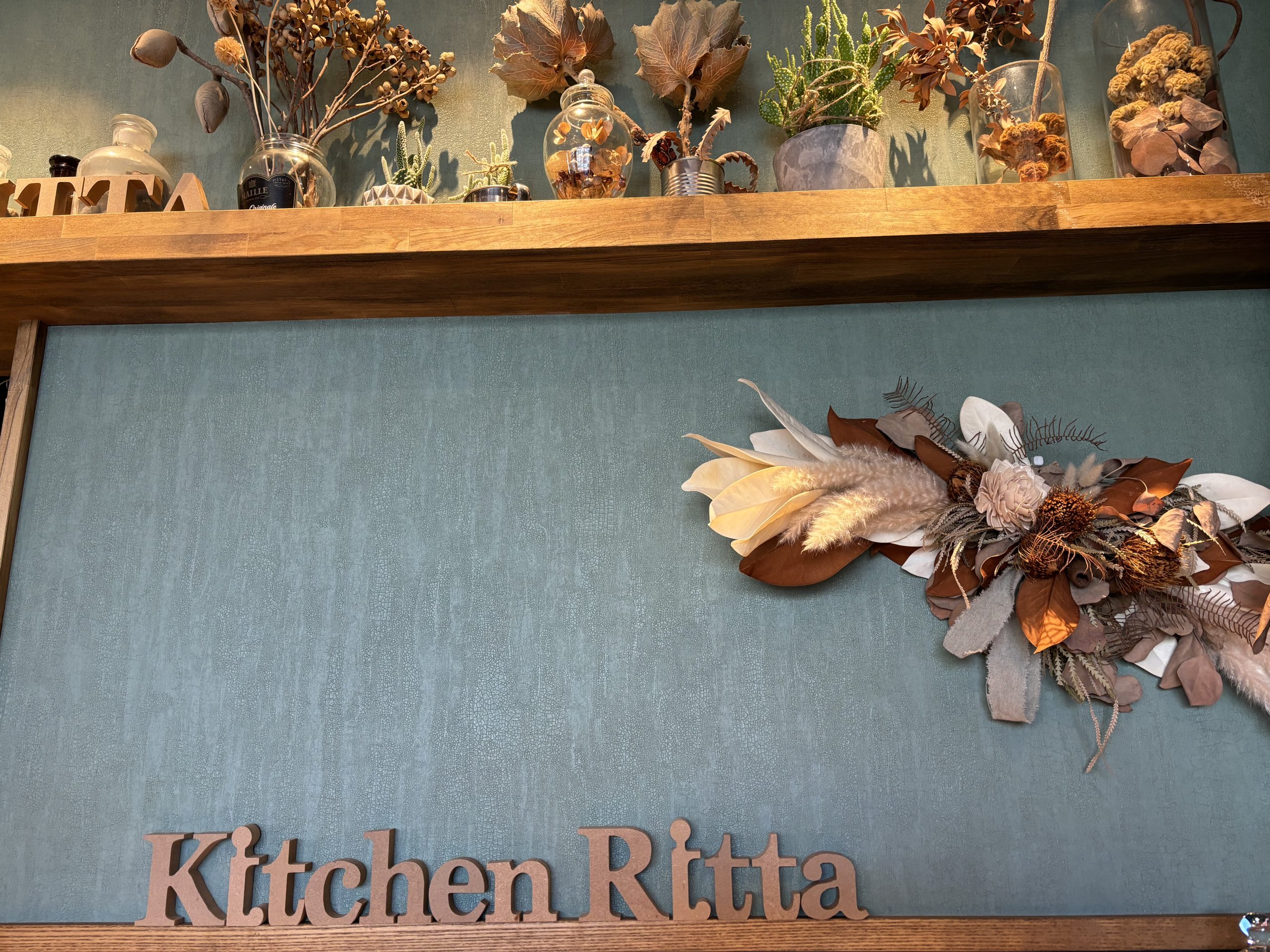 「Kitchen Ritta(キッチンリタ)」のランチメニュー『タルタルチキン プレート』