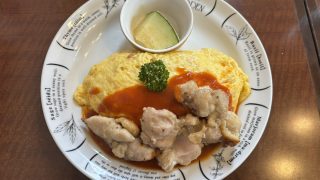 『Coffeehouse Mint』の『日替わりランチ』（初生町）
